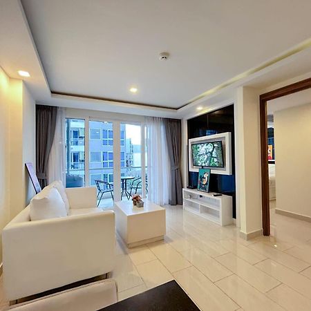 Grand Avenue Residence Condominium Pattaya Exteriör bild