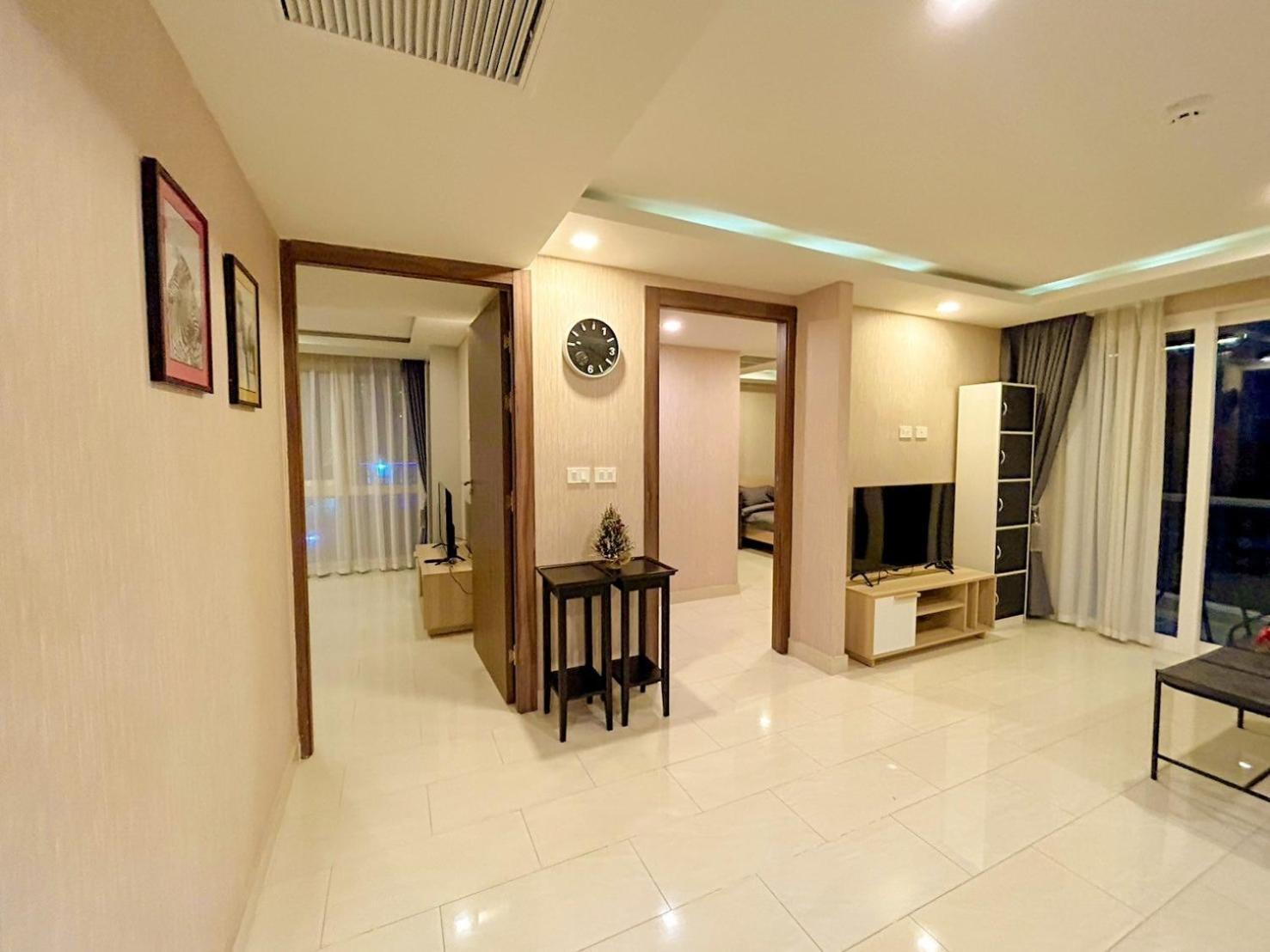 Grand Avenue Residence Condominium Pattaya Exteriör bild